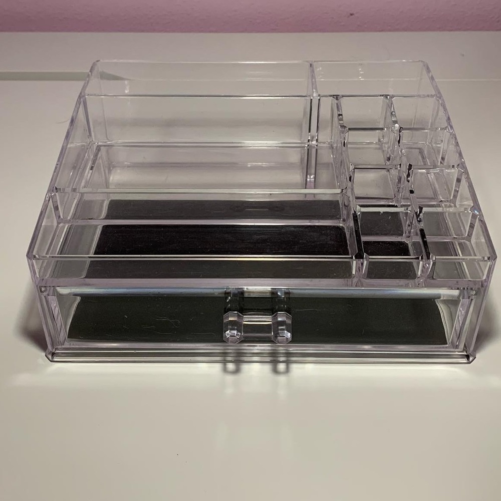 Clear Organizer